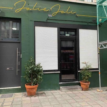 Un Sommeil Paisible Saint-Gilles Exterior photo